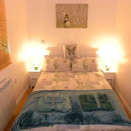 Oakey Orchard - Cosy Apartment In Tamar Valley, Cornwall Saint Dominick Exterior photo