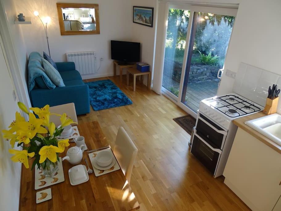 Oakey Orchard - Cosy Apartment In Tamar Valley, Cornwall Saint Dominick Exterior photo