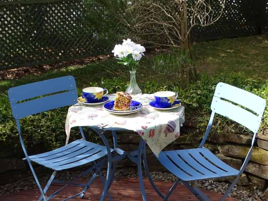 Oakey Orchard - Cosy Apartment In Tamar Valley, Cornwall Saint Dominick Exterior photo